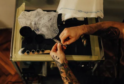 Edukacija - Mean Machine Tattoo Studio - Mean Machine studio za tetoviranje u Beogradu